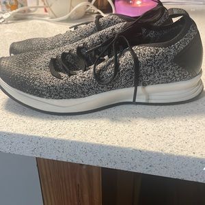 Women’s under armour shoes